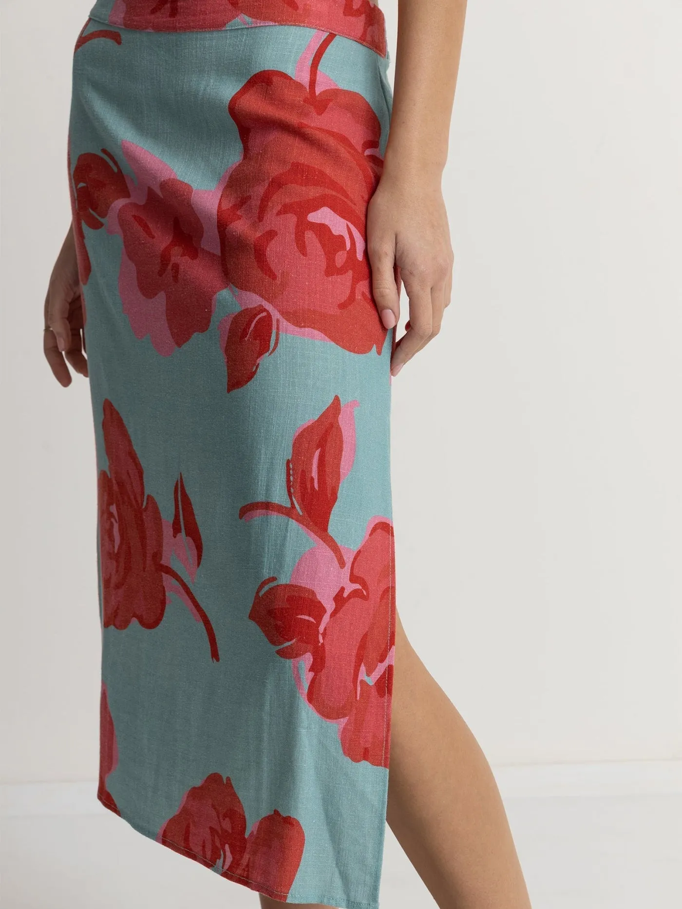 Inferna Floral Skirt