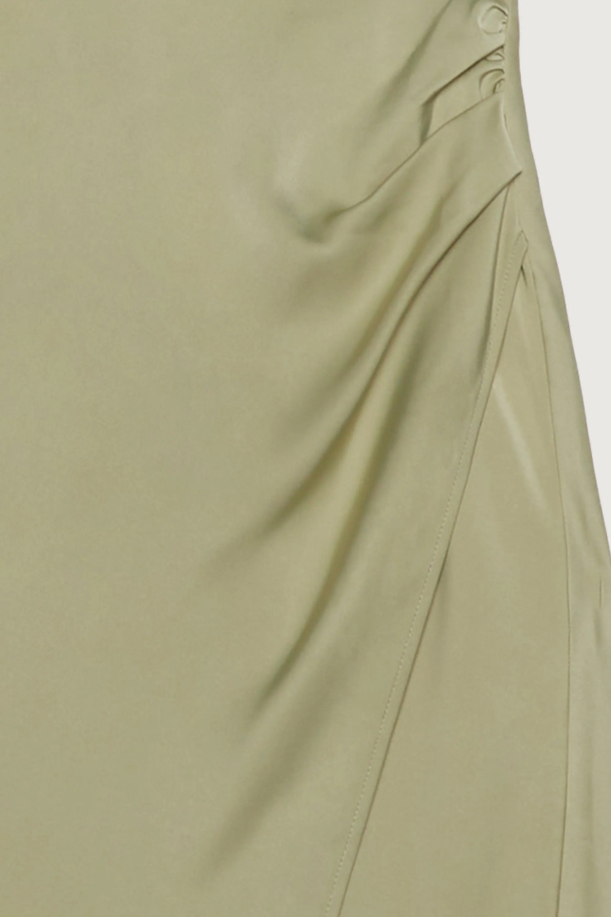 MIDI SLIP SKIRT