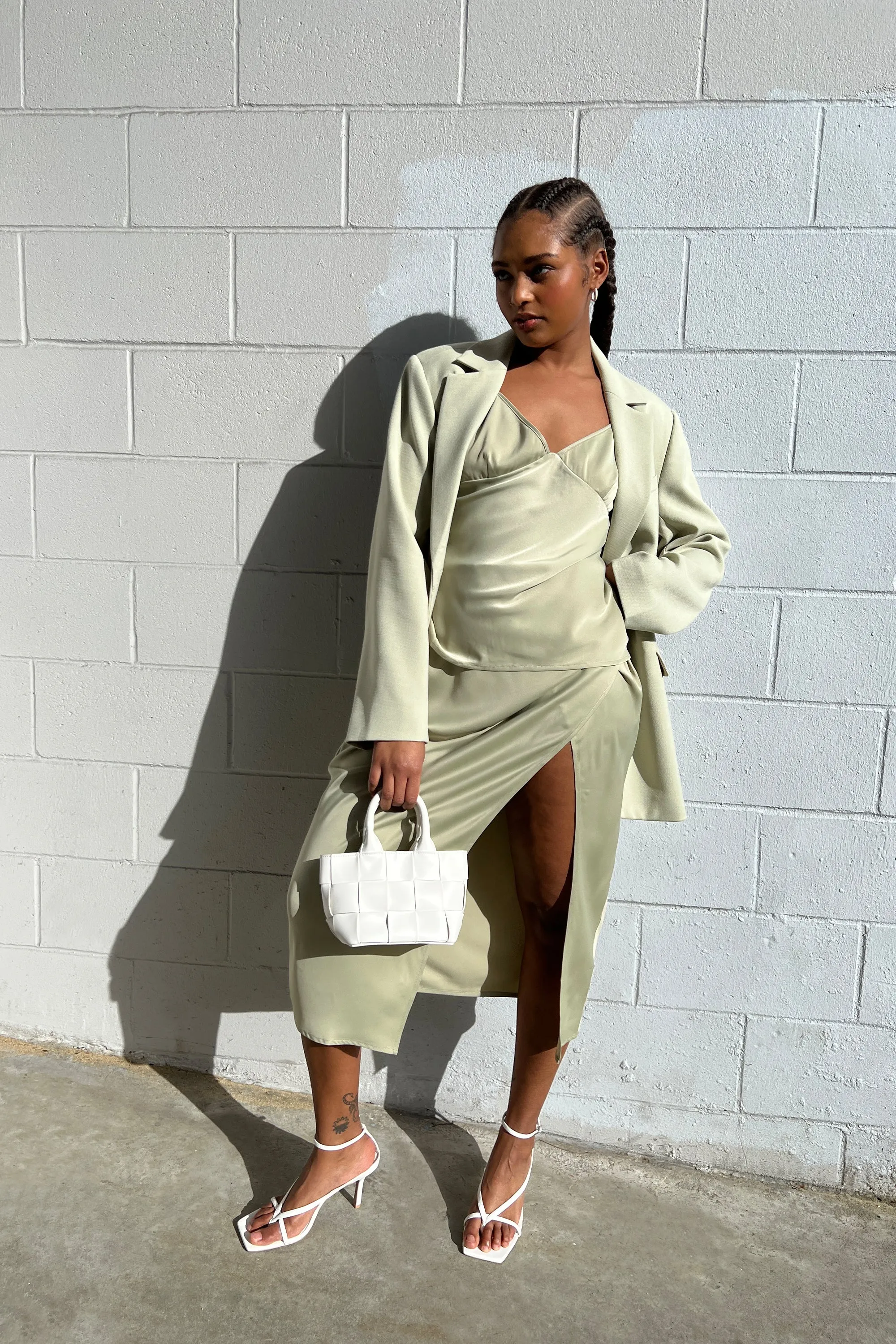 MIDI SLIP SKIRT