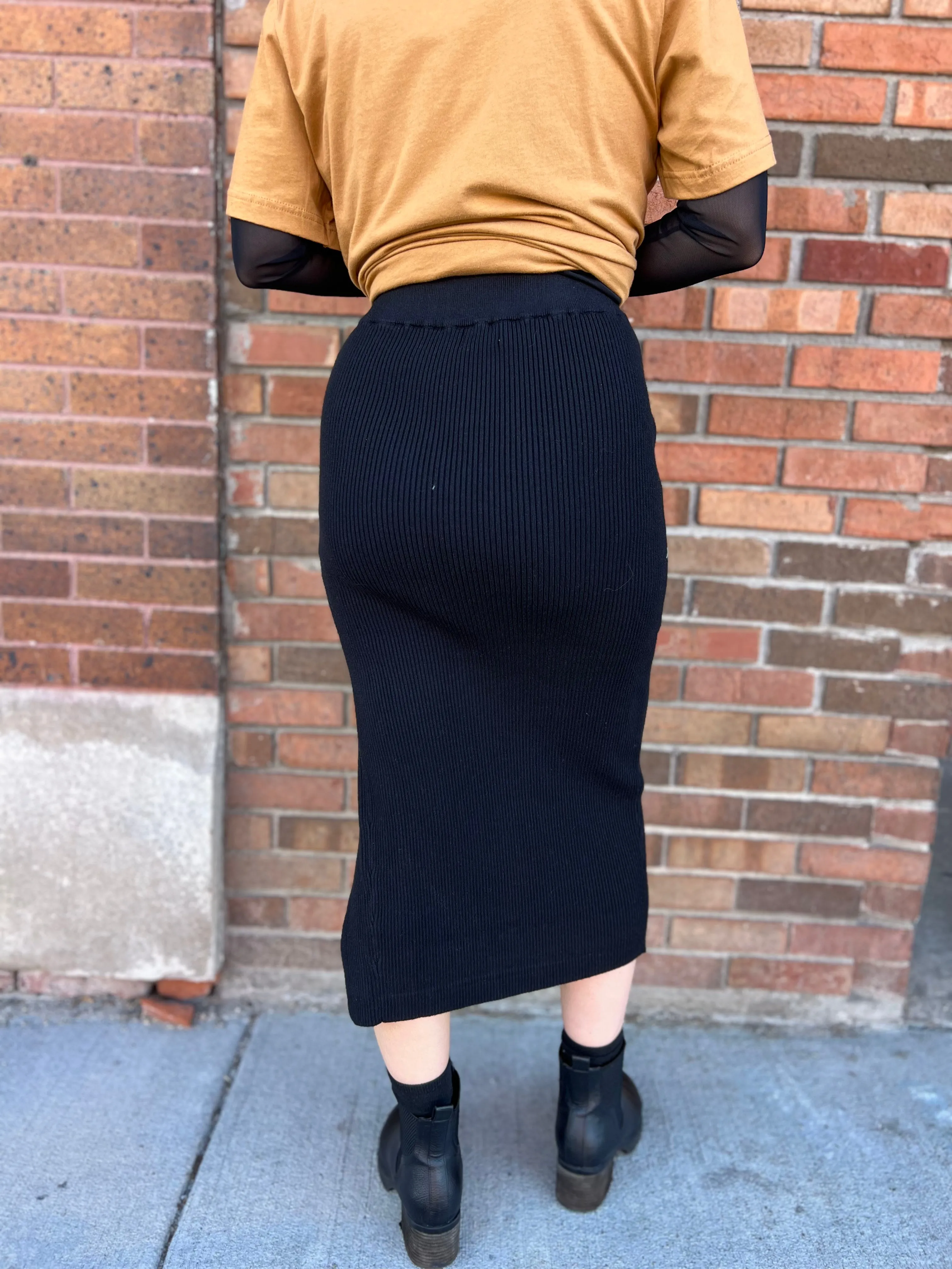 Ribbed Sweater Midi Skirt